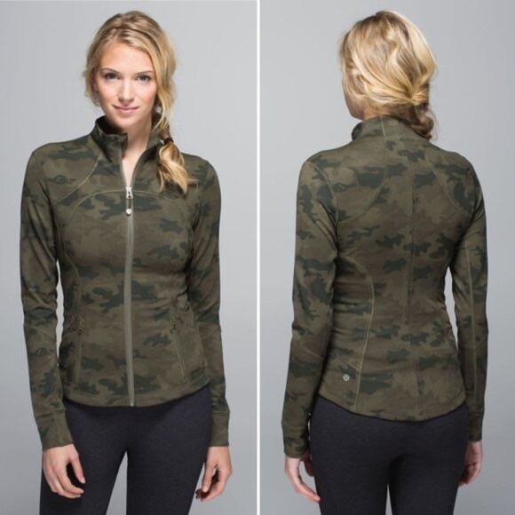 Lululemon Forme Jacket‎ Cuffins Savasana Camo Fatigue Green Size 2 Rare HTF - Picture 1 of 6